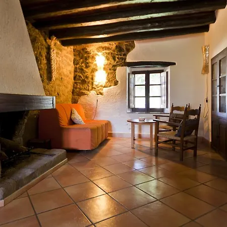 Country house Cal Campllarg Caserras